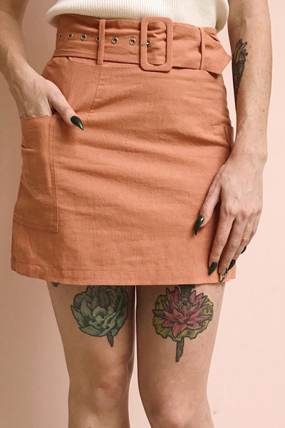 Albinka Apricot Linen Mini Skirt w/ Belt | La petite garçonne on model