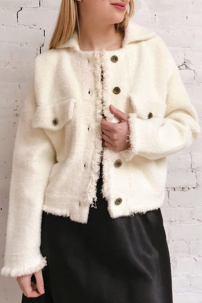 Alfonsia Cream White Buttoned Fuzzy Jacket | La petite garçonne model close up