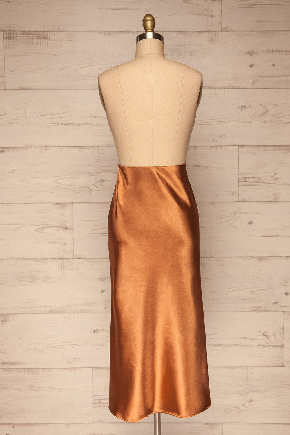 Alia Bronze Midi Satin Skirt | Jupe back view | La Petite Garçonne