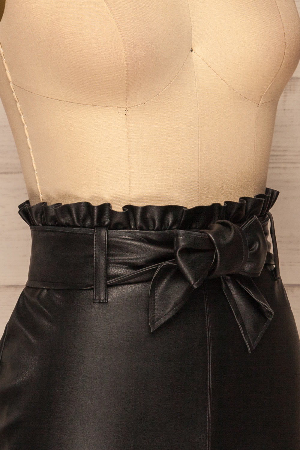 Alimos Black Faux Leather Midi Skirt | La petite garçonne side close up