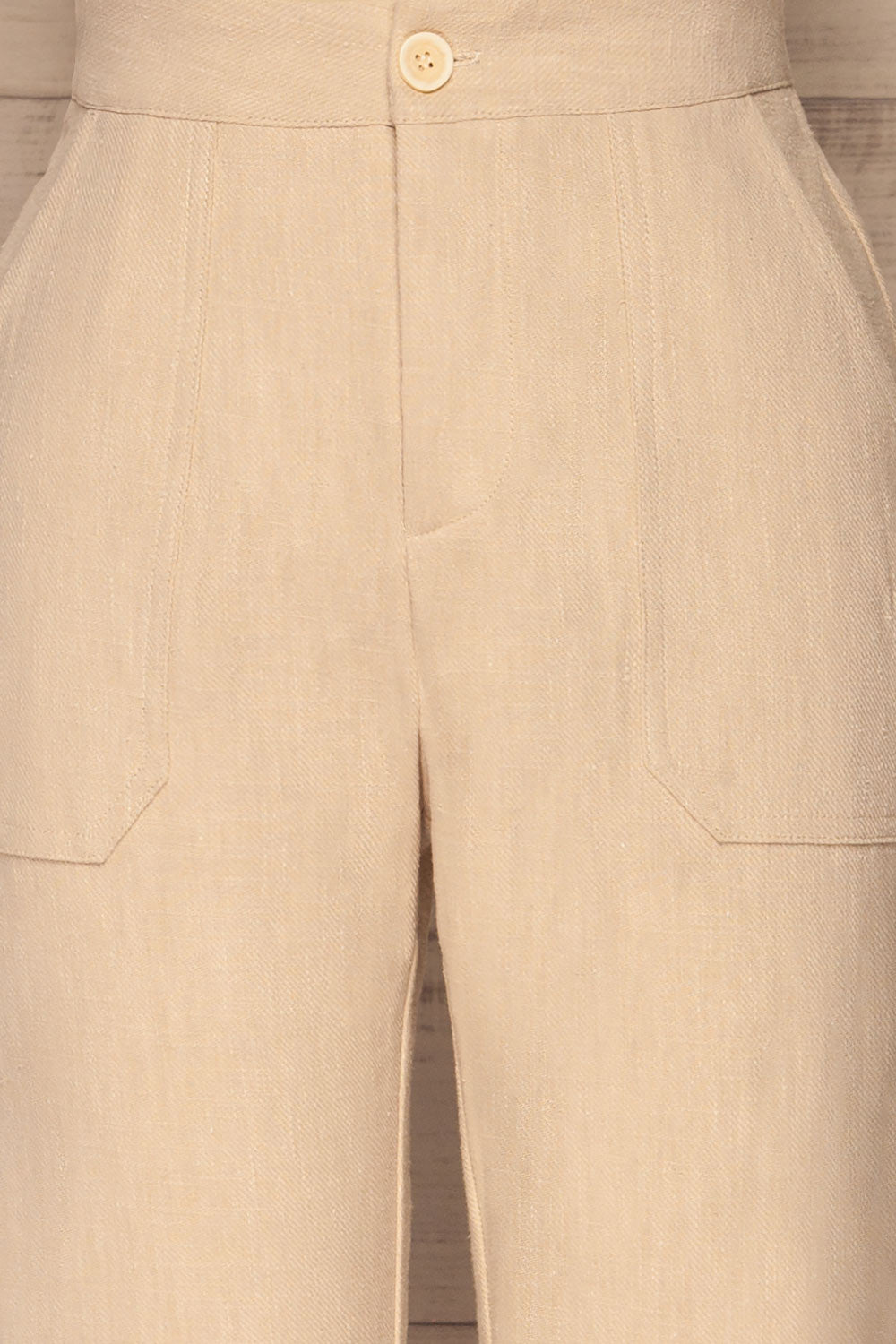 Altenberg Beige Linen Cropped Pants fabric | La petite garçonne