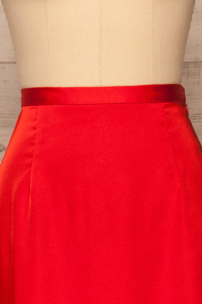 Amiens Red Midi Satin Skirt | Jupe | La Petite Garçonne front close-up