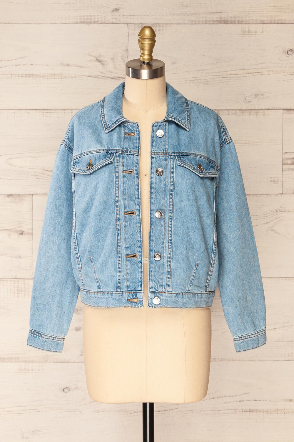 Andartikon Light Blue Denim Jacket | La petite garçonne front open 