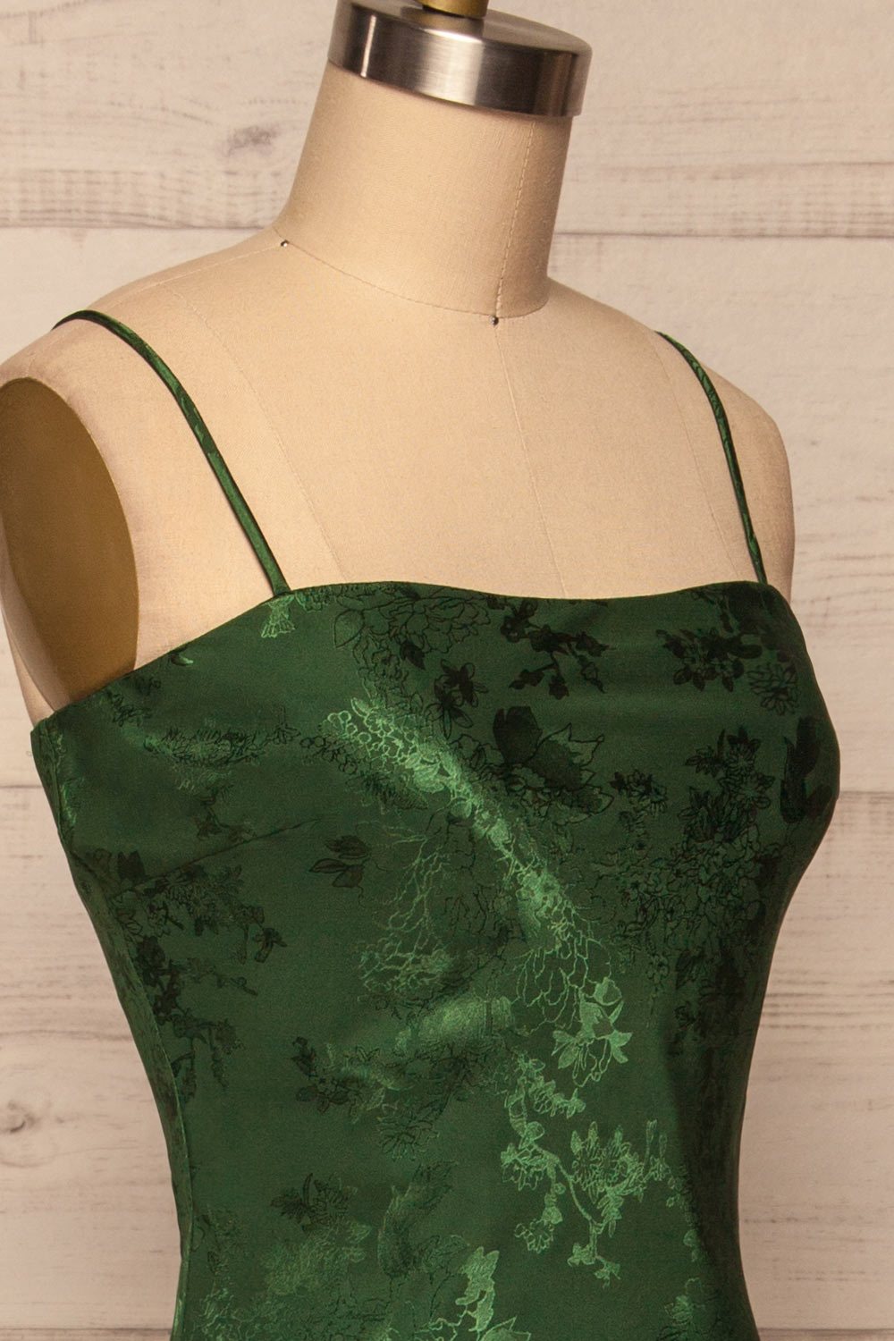 Anemone Green Satin Dress | Robe Verte side close up | La Petite Garçonne