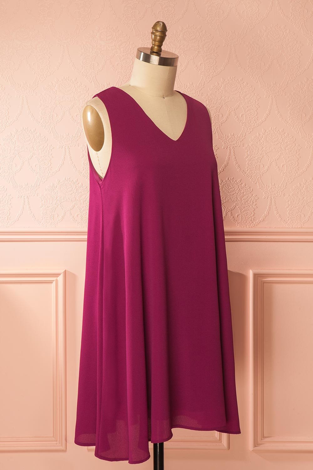 Angiela Magenta V-Neck Plus Size Shift Dress | Boutique 1861