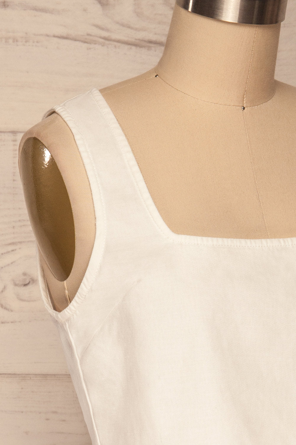 Arad White Large Straps Cami Crop Top | La petite garçonne side close up