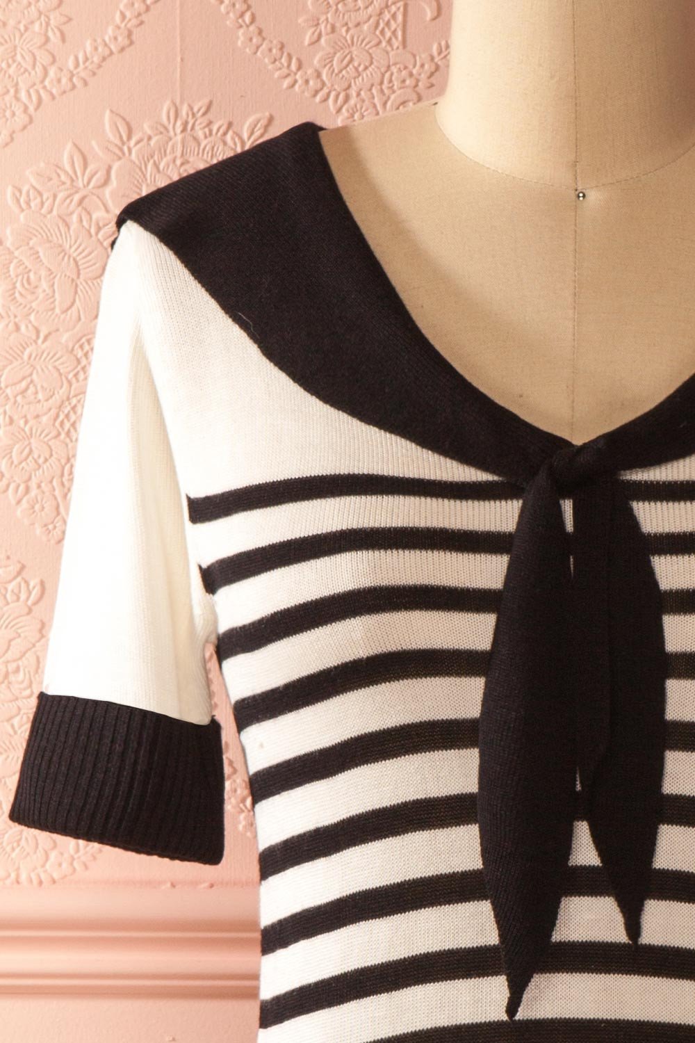 Ashleigh - Black and white stripes sailor collar top