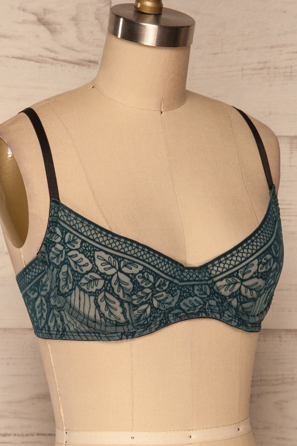 Asya Turquoise Lace Bra side close up | La Petite Garçonne Chpt. 2