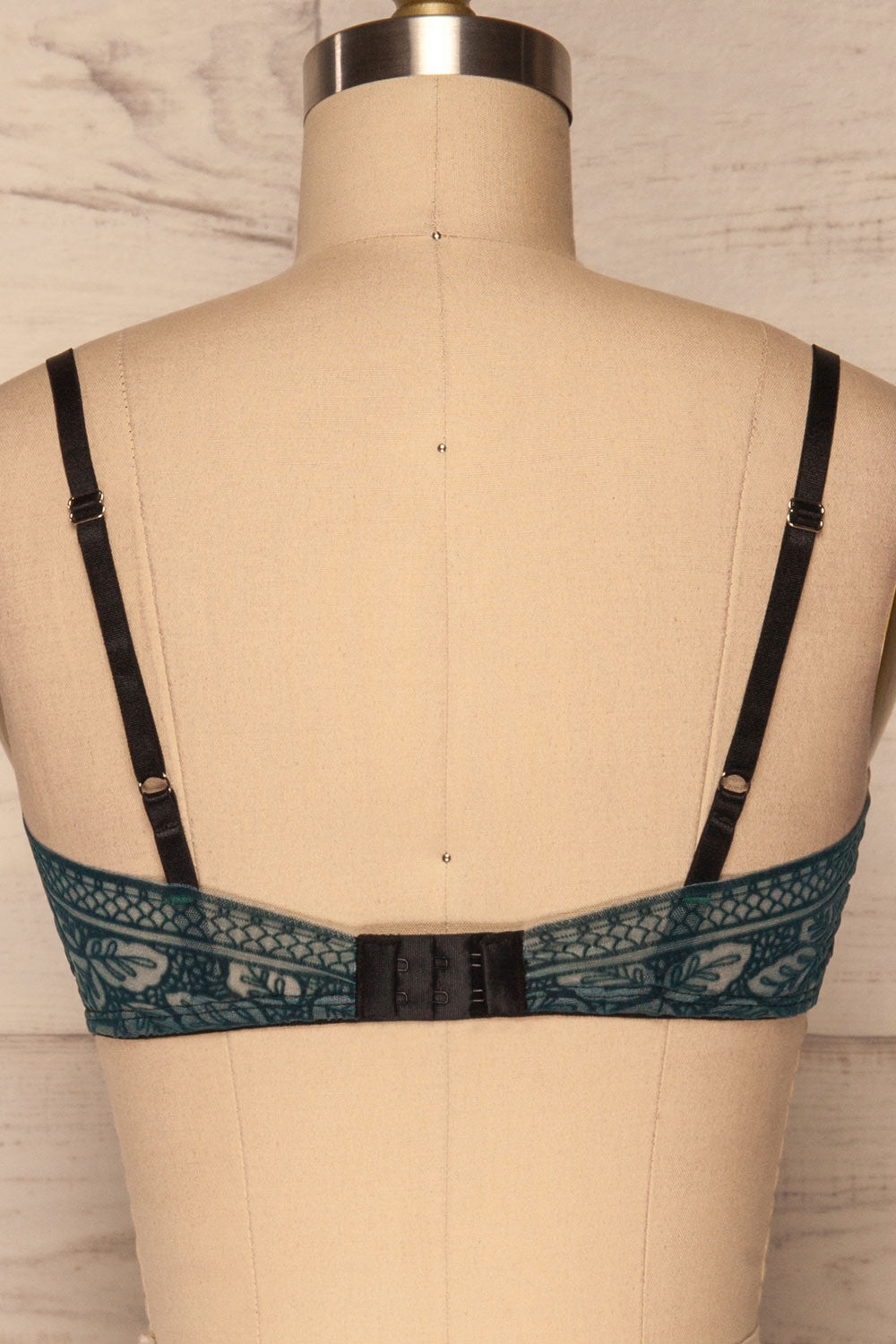 Asya Turquoise Lace Bra back view | La Petite Garçonne Chpt. 2