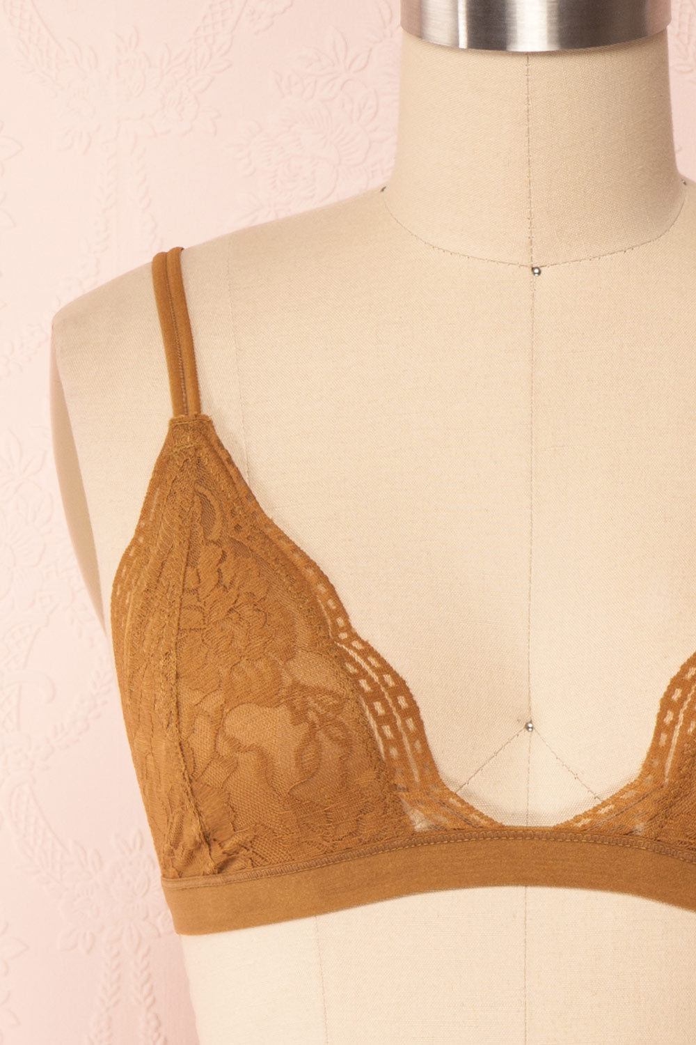 Ati Muscade Brown Lace Bralette close up | Boutique 1861