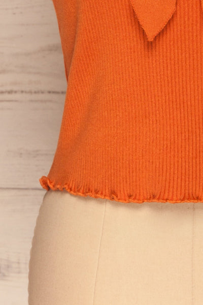 Balanos Rouille Short Sleeve w/ Bow Top | La petite garçonne bottom close-up