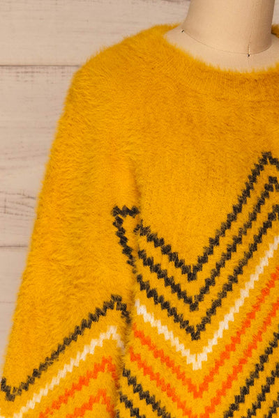 Bari Mustard Fuzzy Patterned Sweater | La petite garçonne side close-up