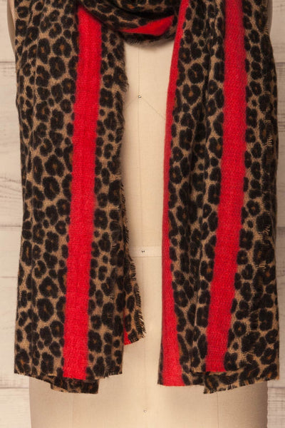Belchatow Leopard Print Soft Knit Scarf | La Petite Garçonne 5