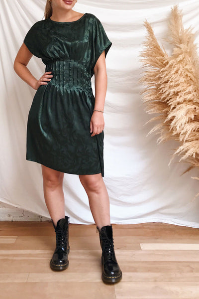 Blace Emerald Short Sleeve Satin Dress | La petite garçonne model look