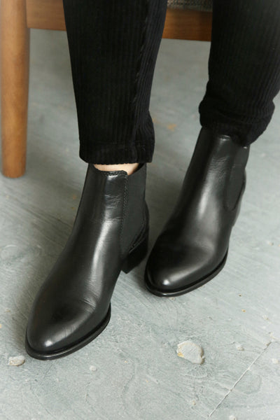 Bobby Black Leather Heeled Ankle Boots | La Petite Garçonne on model