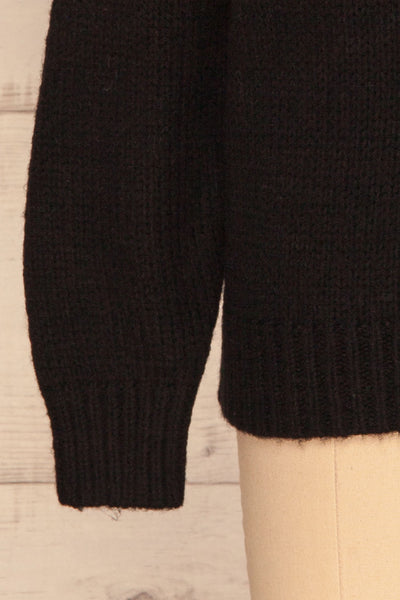 Cachiloma Noir Black Knit Sweater | La Petite Garçonne sleeve close-up