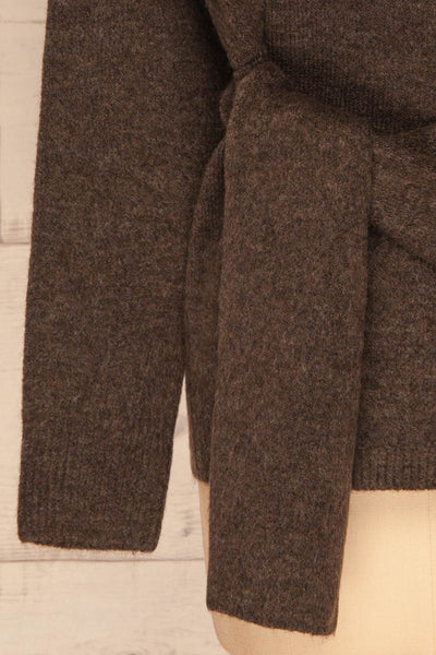 Capuli Dark Brown Knitted Sweater | La petite garçonne bottom