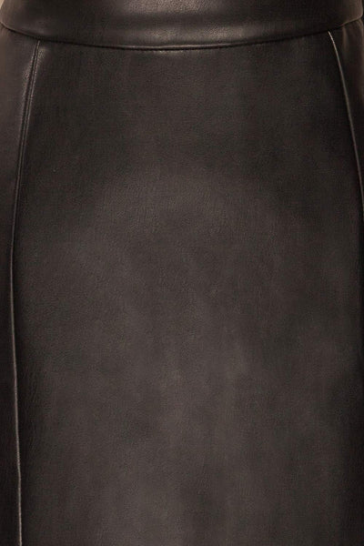 Carrasco Black Faux-Leather Mini Skirt | La petite garçonne fabric