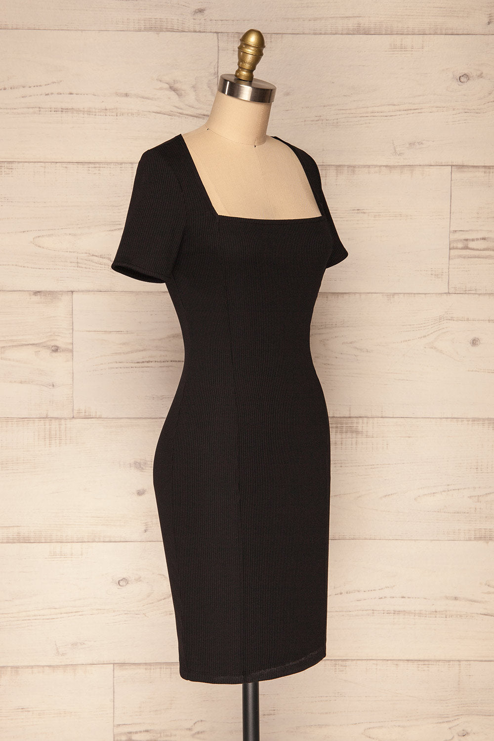 Carvoeiro Black Fitted Cocktail Dress | La Petite Garçonne