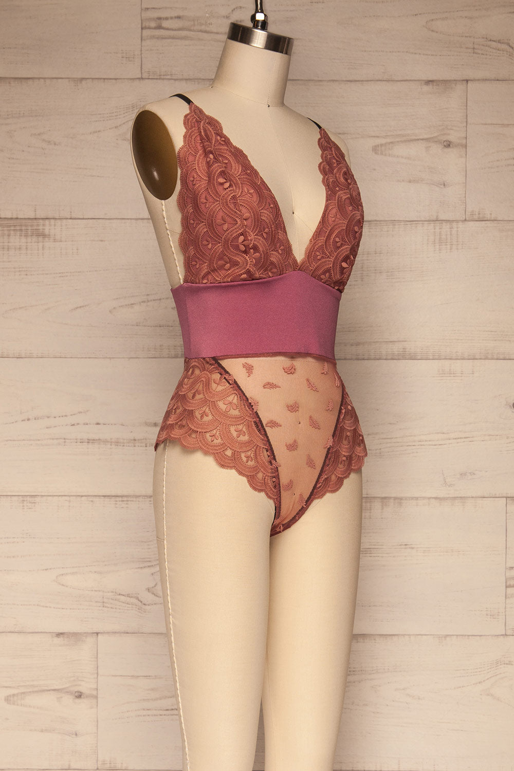 Casacay Raspberry Mesh Lace Bodysuit | La petite garçonne side view 