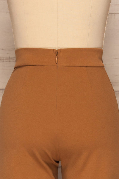 Casita Camel Light Brown High Waisted Pants back close up | La petite garçonne