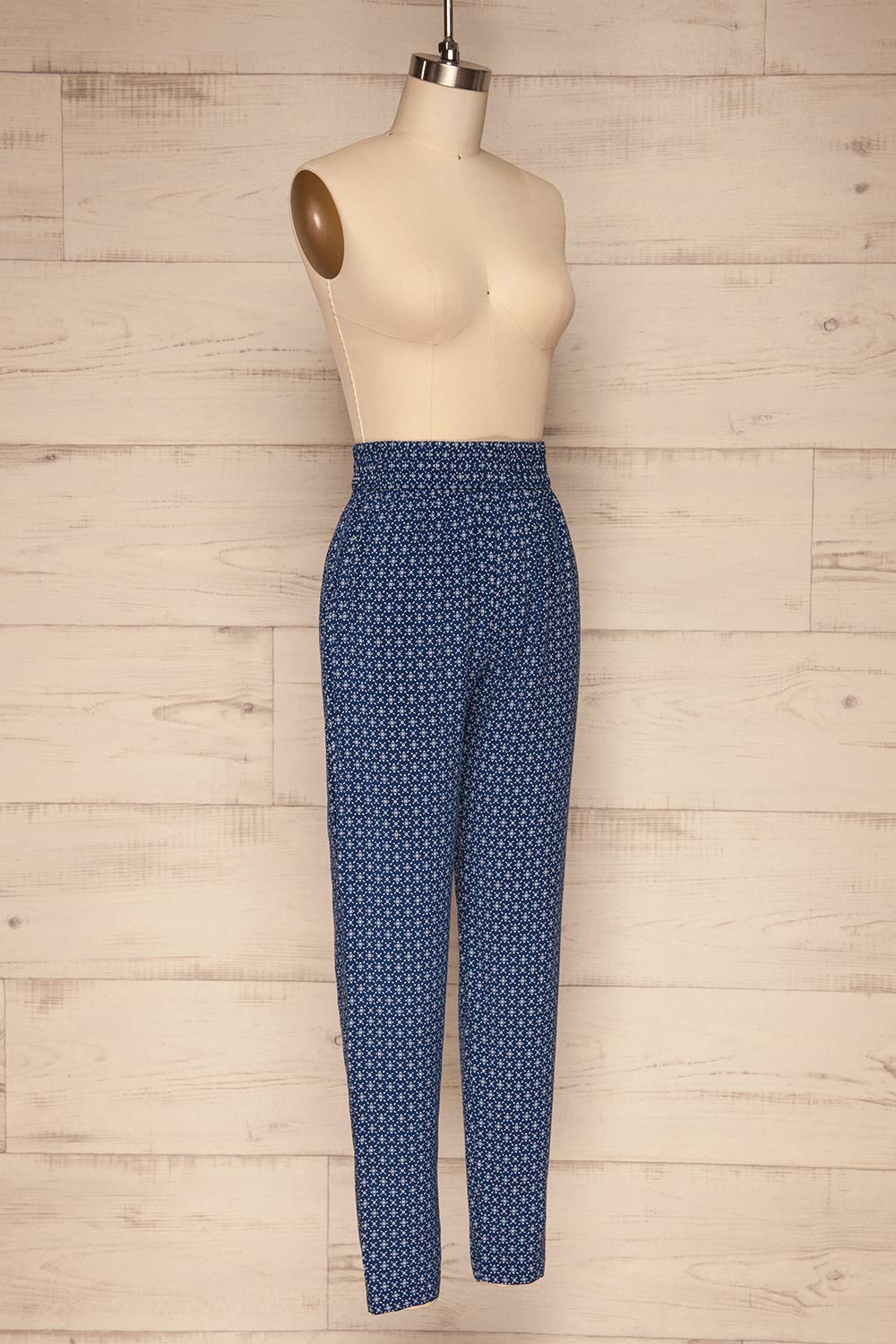 Catacocha Blue Floral Tapered Lightweight Pants | La Petite Garçonne