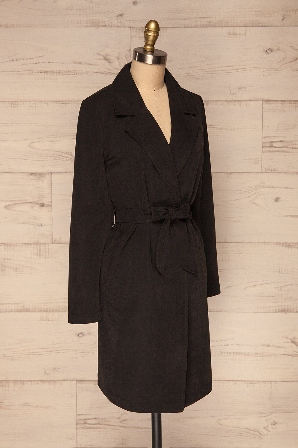 Catimbo Black Tencel Midi Jacket w/ Belt | La petite garçonne side view