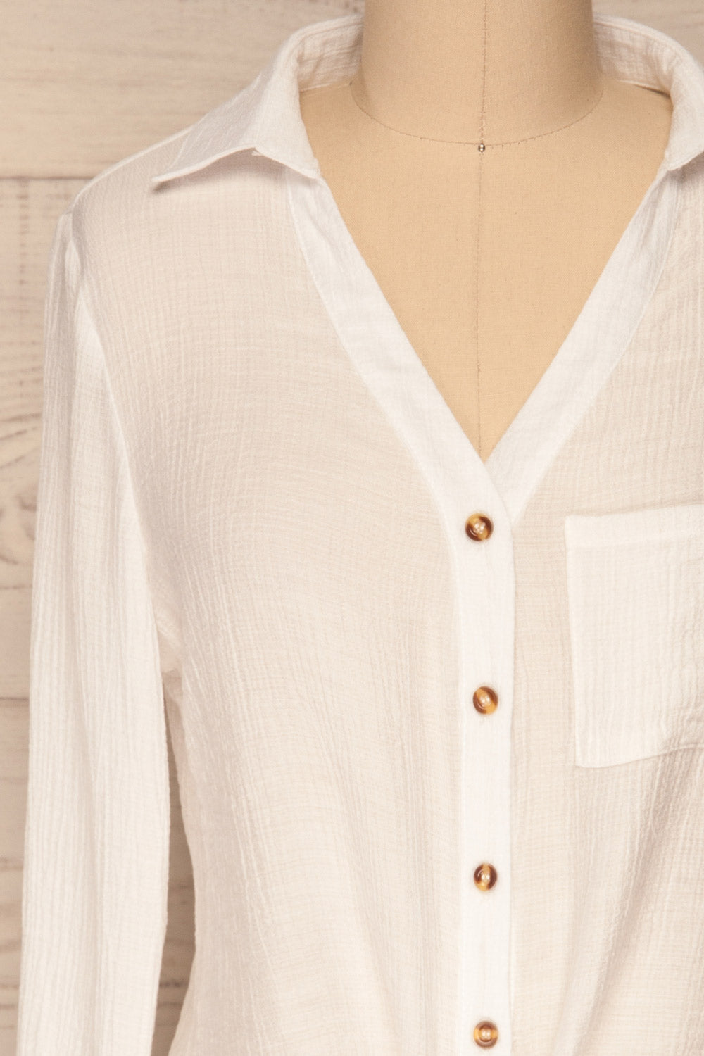 Cayambe Blanc White Crepe Button-Up Shirt | La Petite Garçonne front close-up