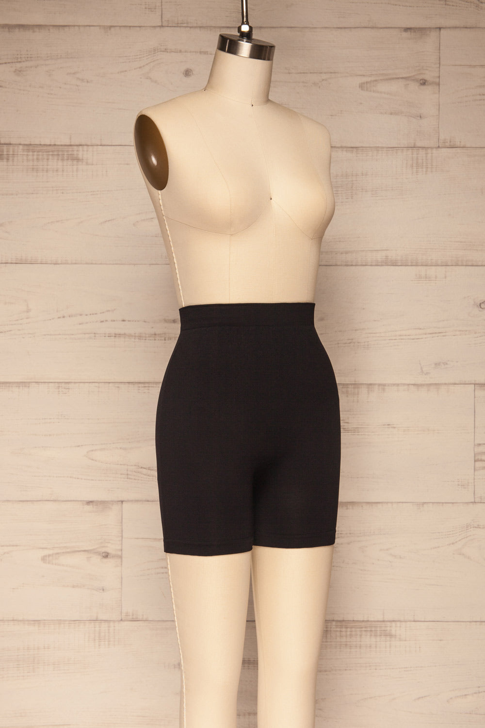 Chalcis Black Cycling Shorts | La petite garçonne side view