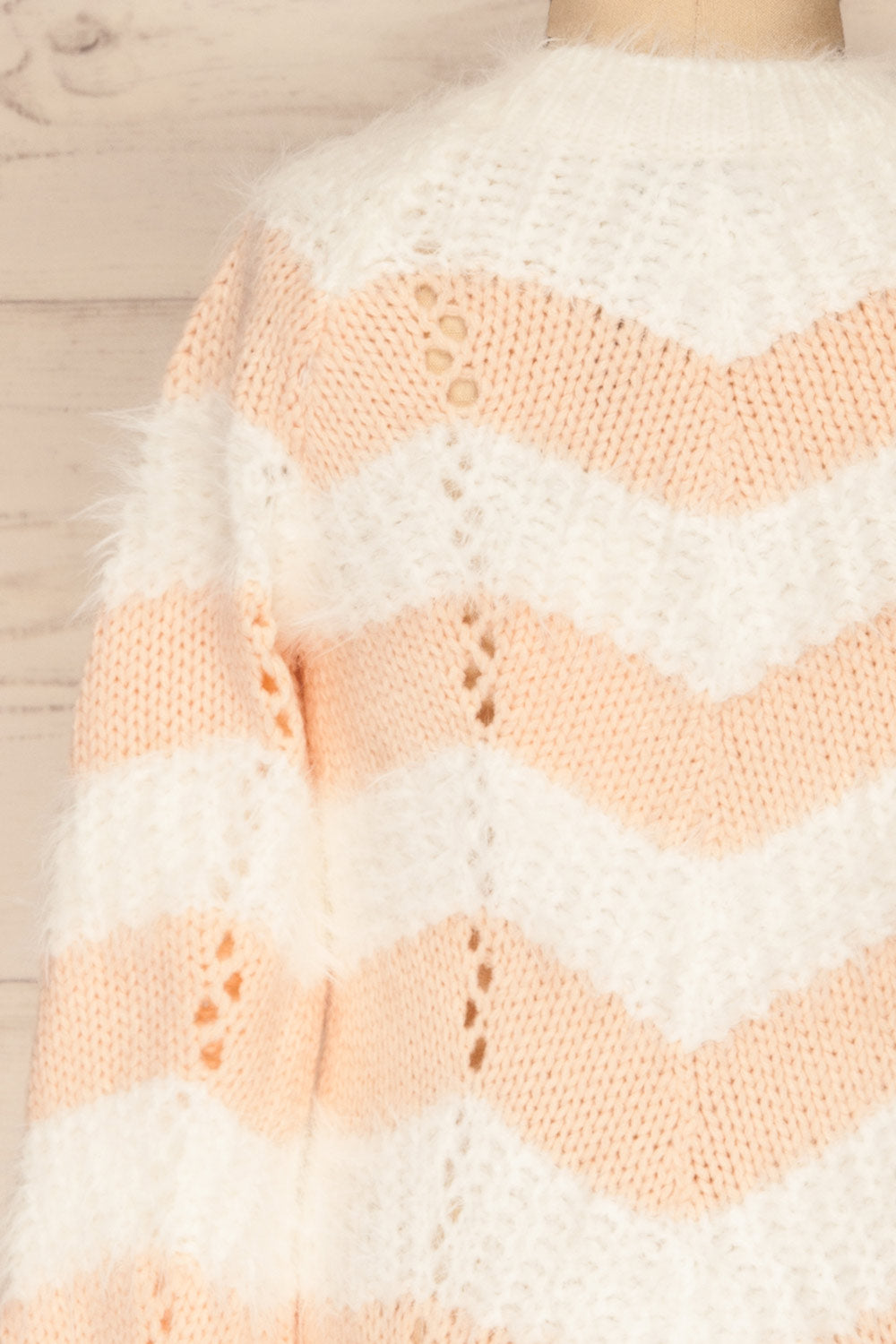 Cintia Light Mini Kids White & Blush Knit Sweater | La Petite Garçonne back close-up