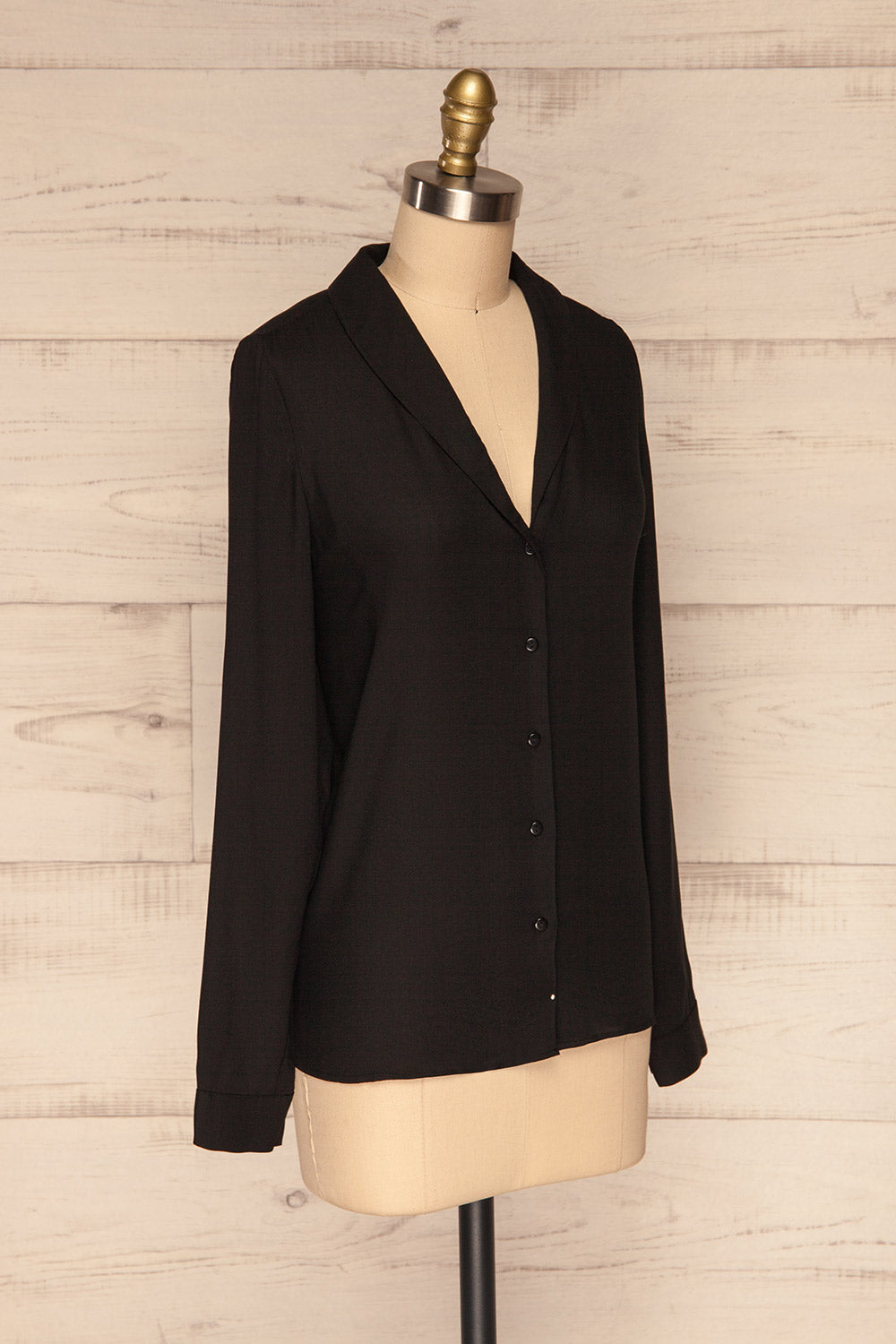 Clonmel Noir Black V-Neck Shirt side close up | La Petite Garçonne