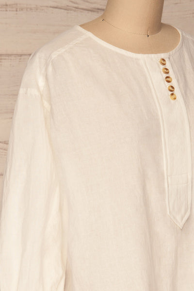 Cobh Off White Linen Oversize Top | La petite garçonne  side close-up