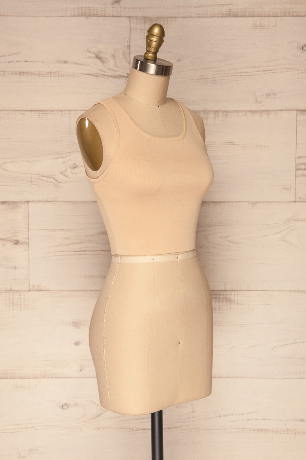 Czluchow Beige Ribbed Knit Cropped Tank Top | La Petite Garçonne side view 