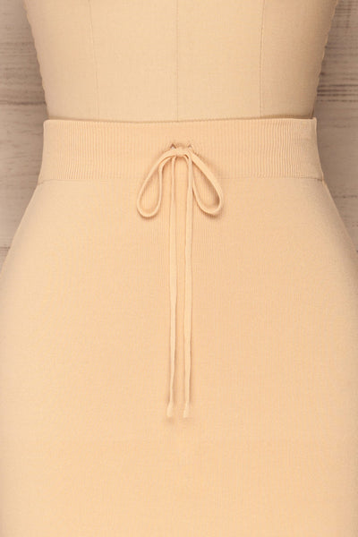 Daleszyce Beige Ribbed Knit Midi Skirt | La Petite Garçonne front close-up