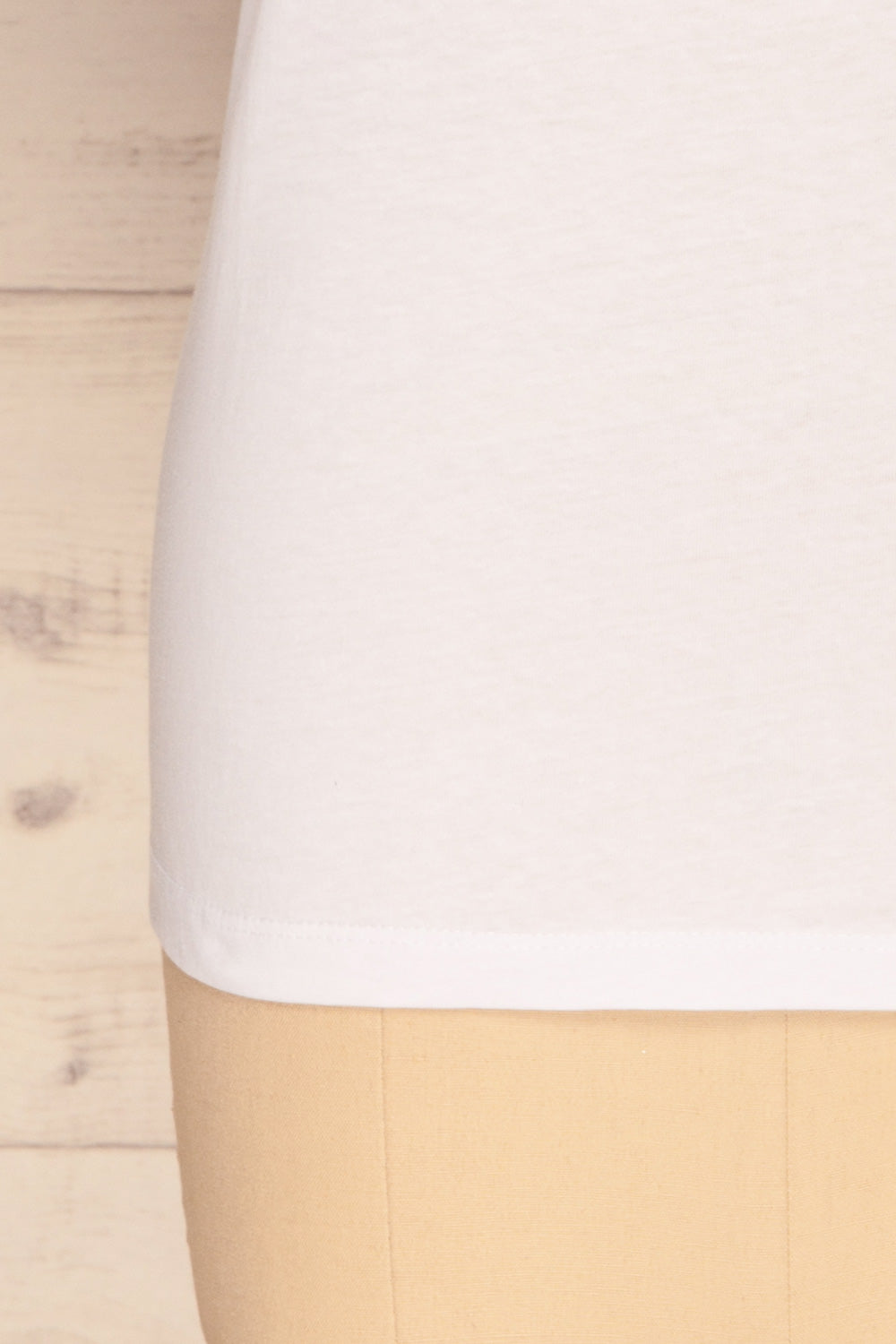 Dauve White Rolled Sleeves T-Shirt | La petite garçonne bottom 