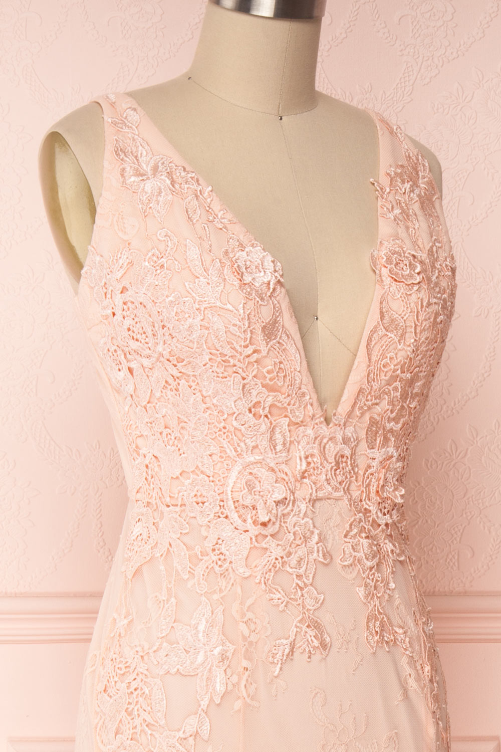 De Bourgh Petal | Pink Mermaid Gown