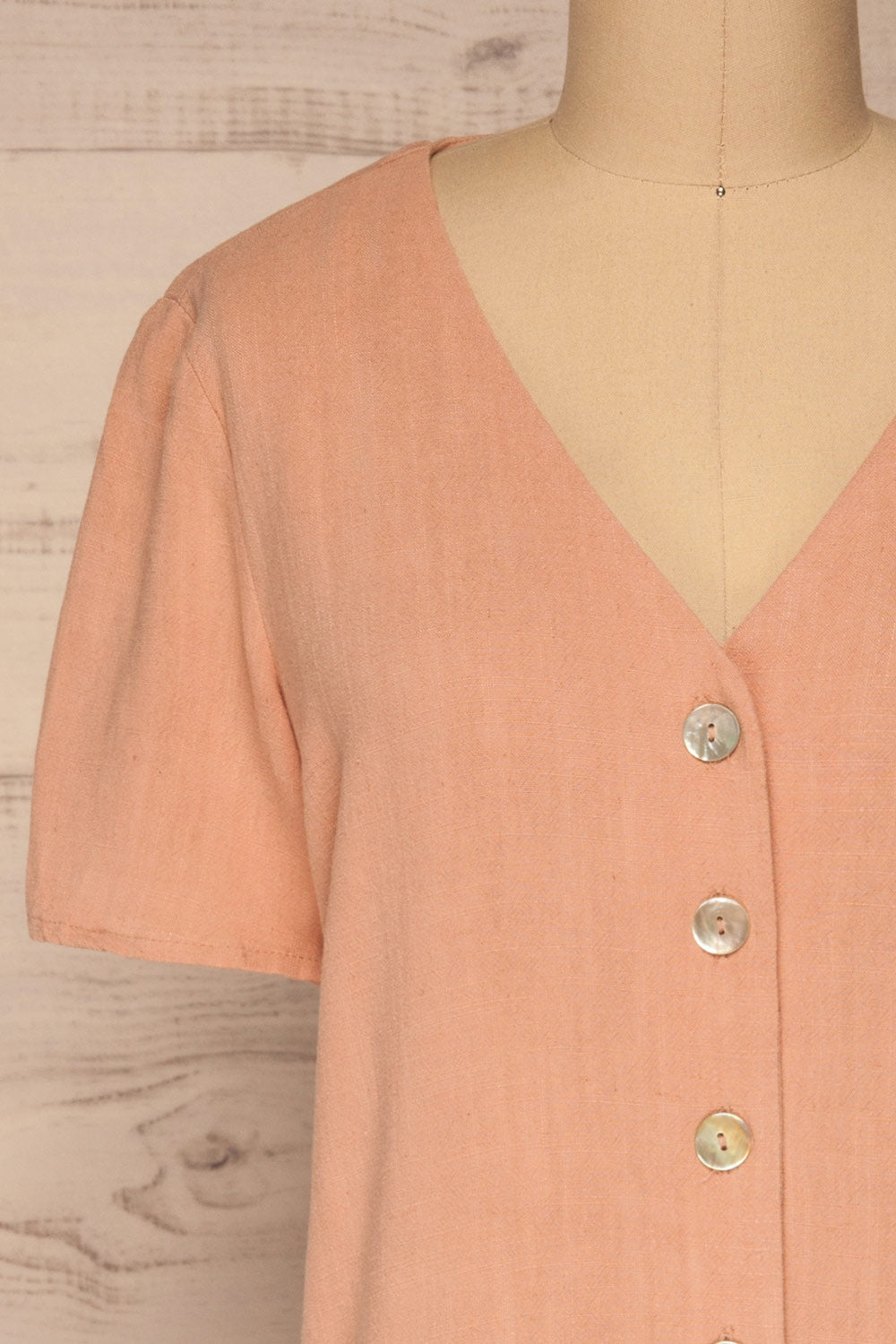 Demetria Pink Short Sleeve Button-Up Dress | La petite garçonne  front close-up