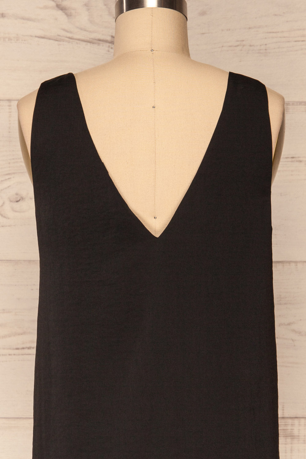 Diksna Black Loose Satin Camisole | La Petite Garçonne 6