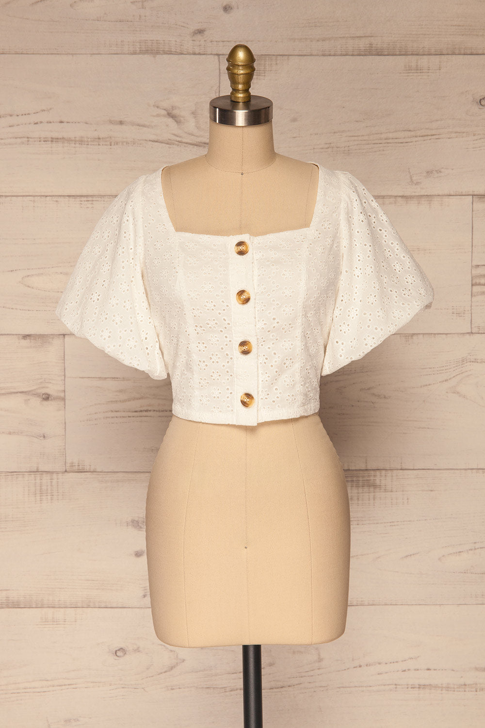 Dokkum White Puffy Sleeve Openwork Top | La petite garçonne front view 