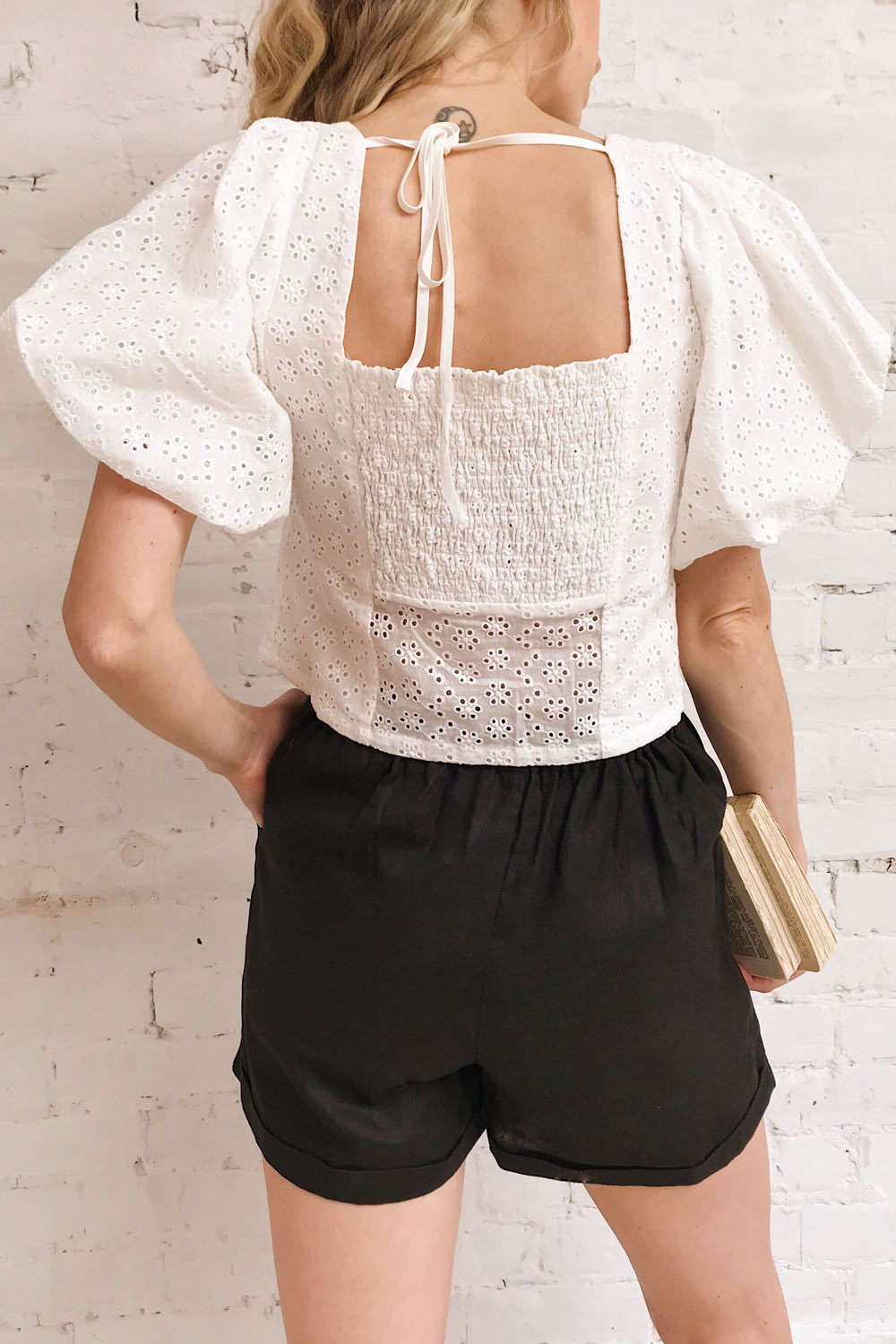 Dokkum White Puffy Sleeve Openwork Top | La petite garçonne look