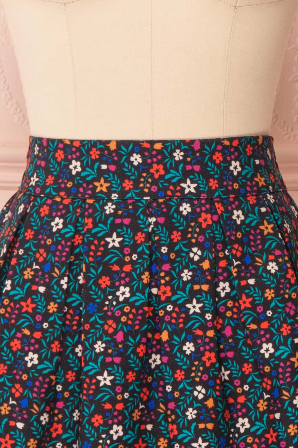 Dorit Black Floral Pleated Mini Skirt | Boutique 1861 front close-up