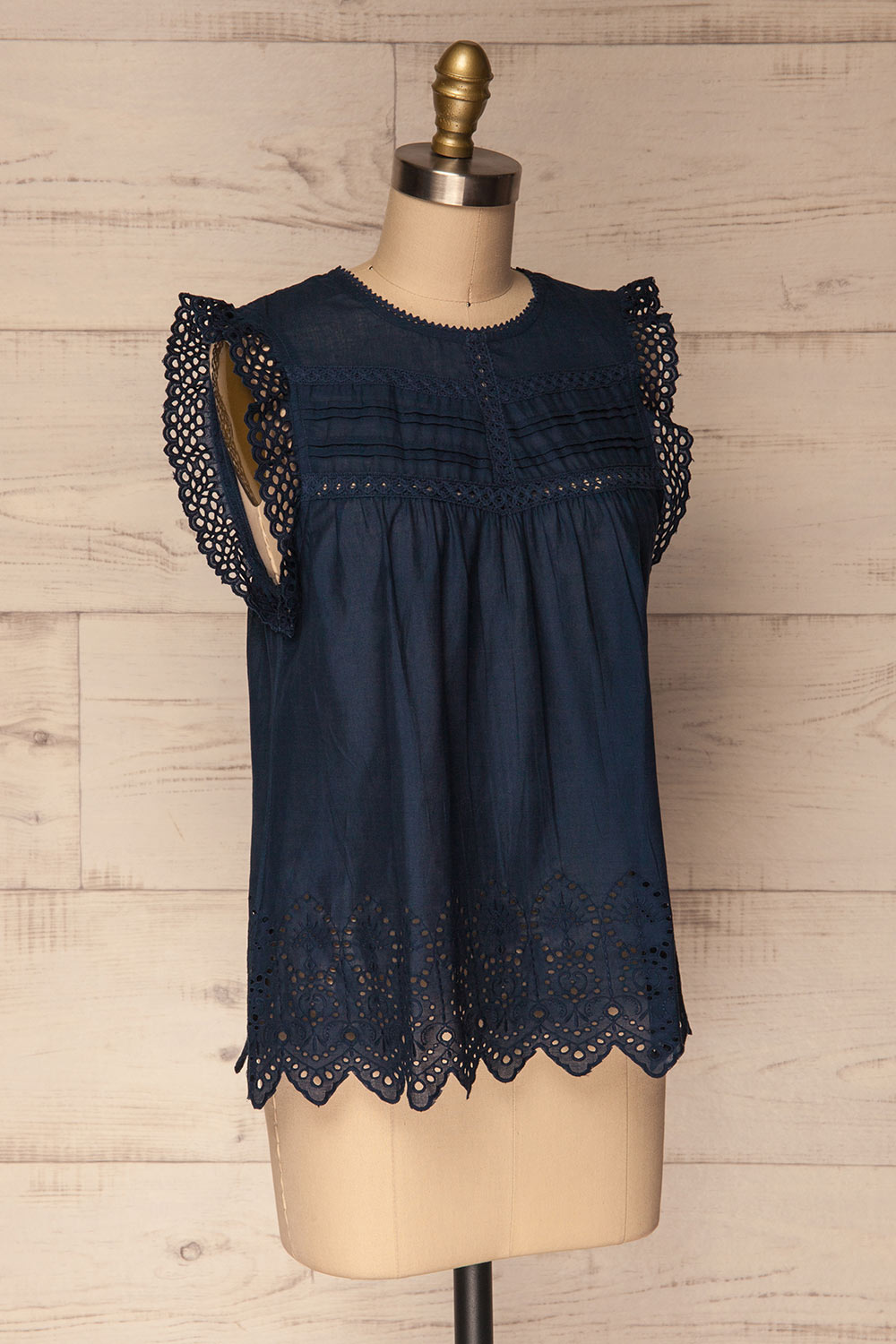 Dynow Rain Navy Openwork Cotton Sleeveless Top | La Petite Garçonne 4