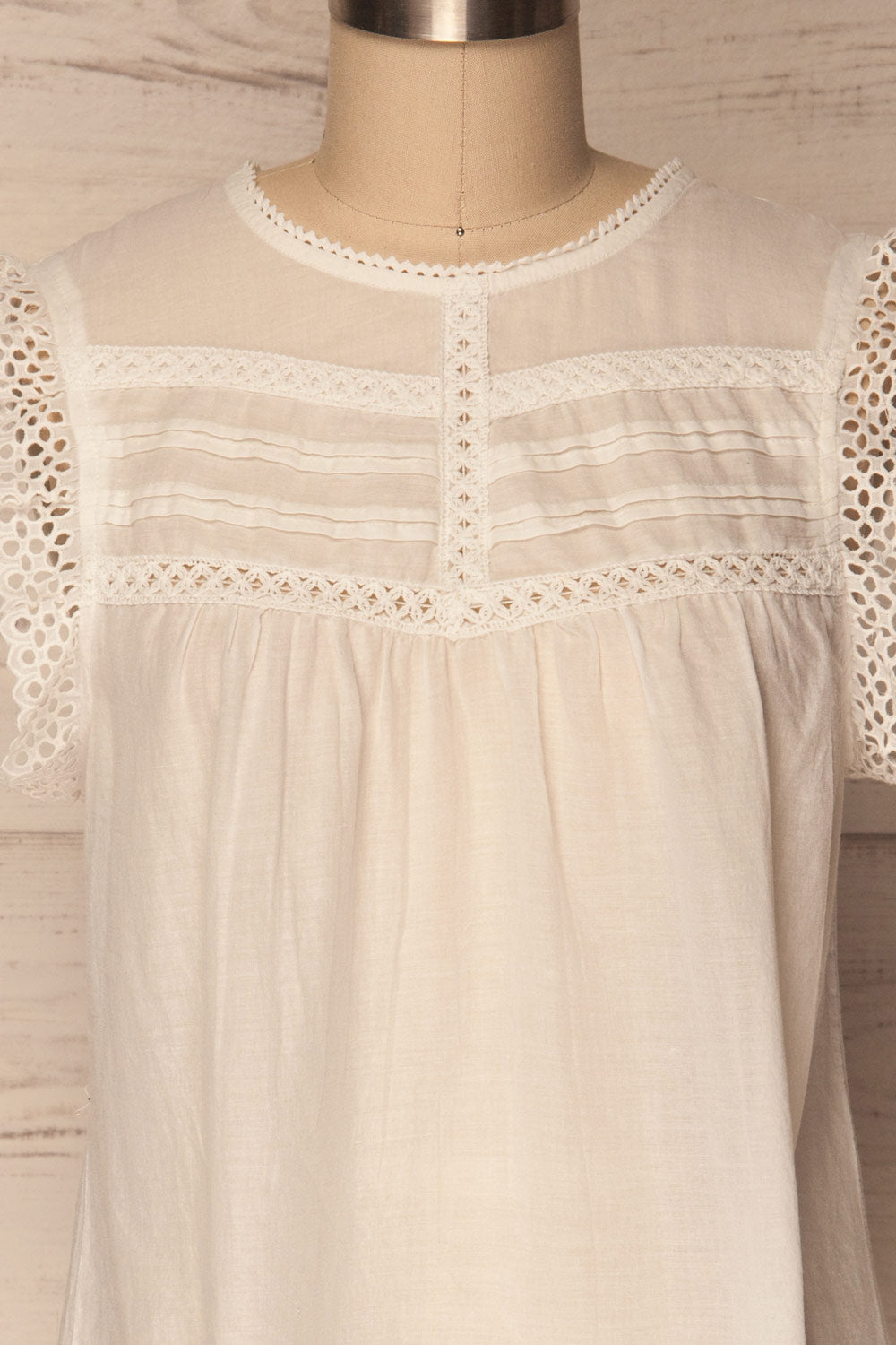 Dynow Snow White Openwork Cotton Sleeveless Top | La Petite Garçonne 3