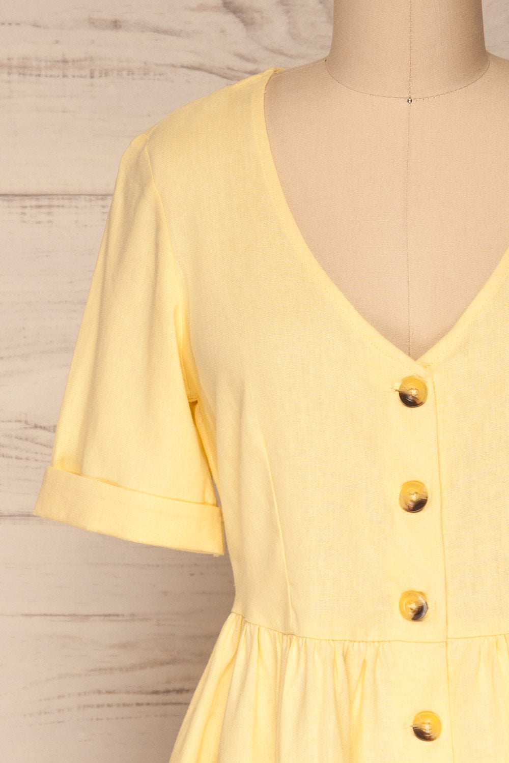 Ebbesvik Field Yellow Button-Up A-Line Dress | La Petite Garçonne