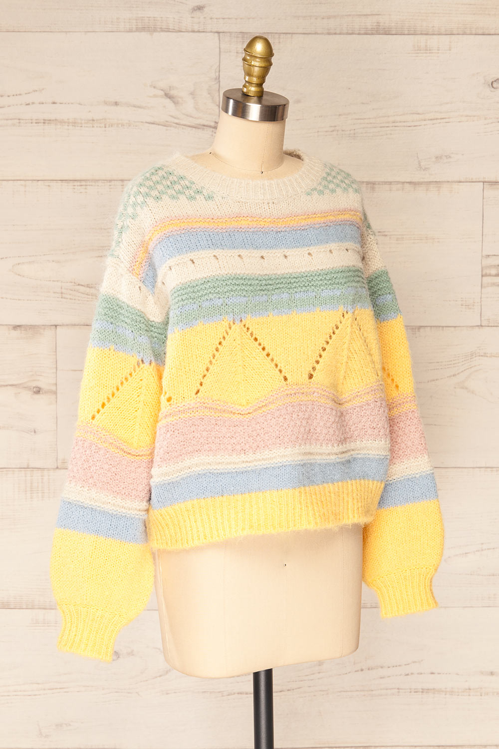 Edsvageidet Pastel Knitted Sweater | La petite garçonne side view 