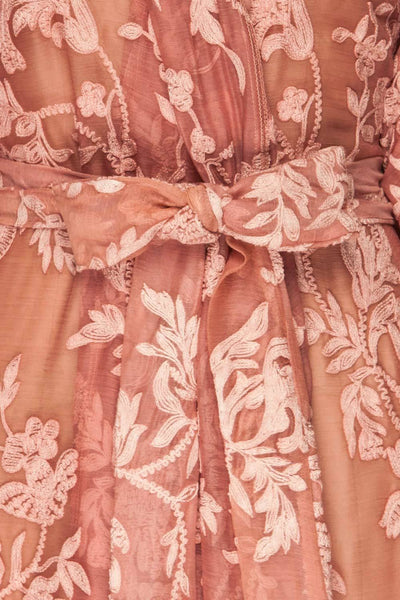 Eggjareir Pink Floral Lace Kimono fabric | La petite garçonne