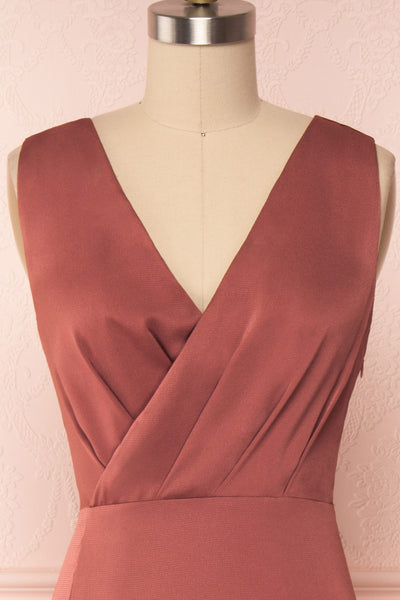 Eglantine Pink Satin Flare Gown | Robe longue | Boudoir 1861 front close-up