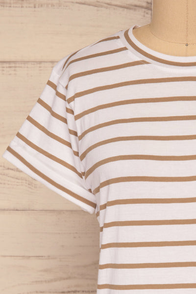 Eidbu Taupe White T-Shirt w/ Stripes | La petite garçonne front close-up