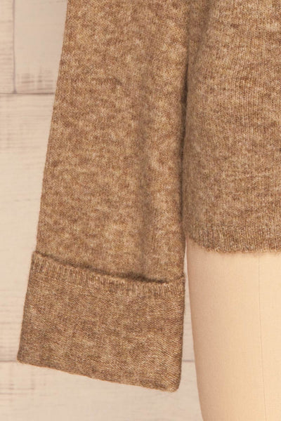 Eidstein Light Brown Fuzzy Knitted Sweater | La petite garçonne sleeve