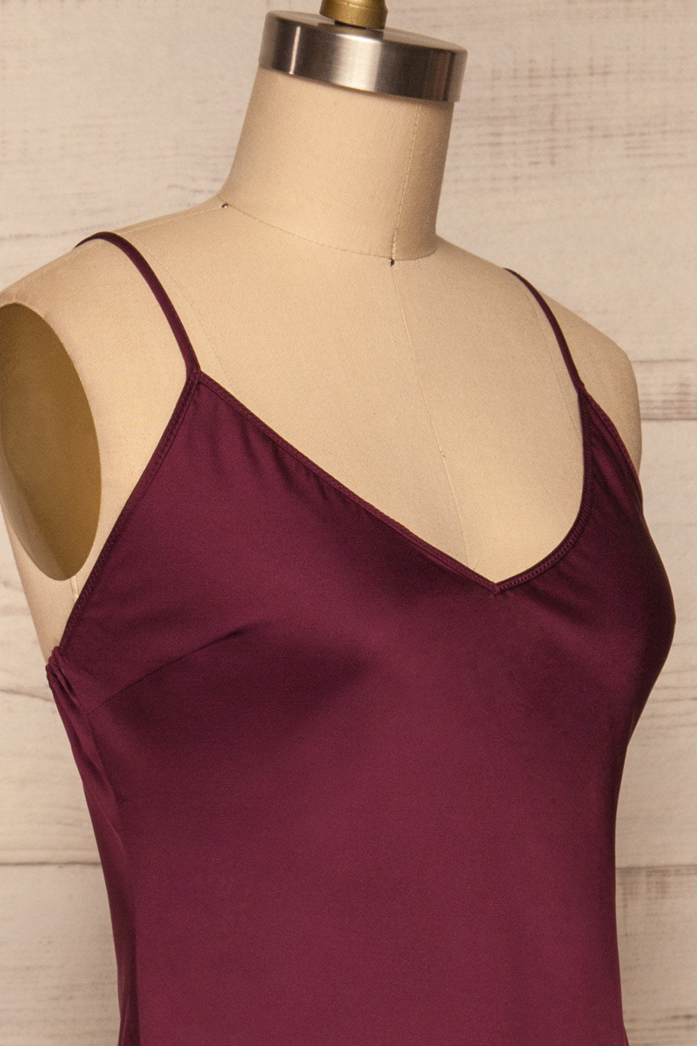 Enea Burgundy Satin Midi Slip Cocktail Dress | La Petite Garçonne side close-up